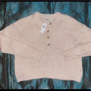 American Eagle Slouchy Henley Sweater. Cream. Size Small. NWT, NEW, super cute!!